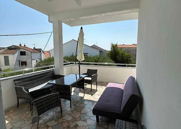 Apartamento Zuzana Primošten